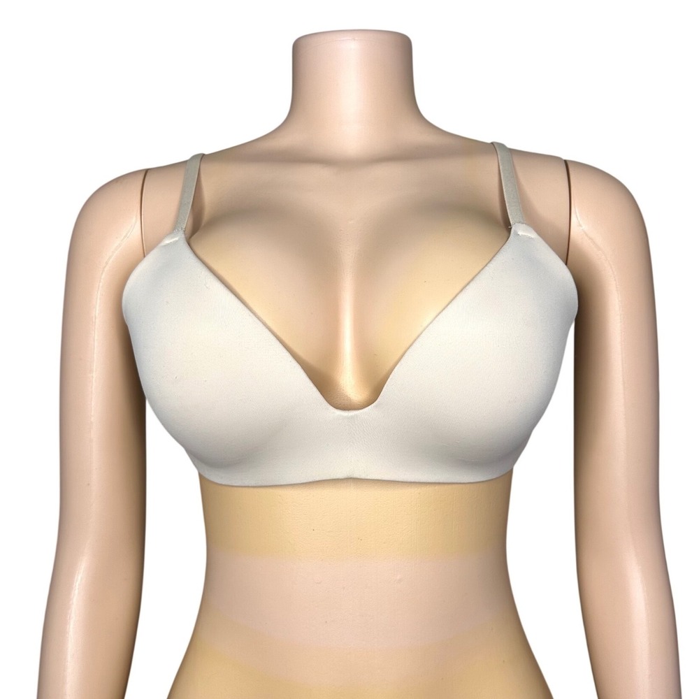 Pink Victoria's Secret Wear Everywhere Wireless‎ Push Up Bra Size 36B Cream